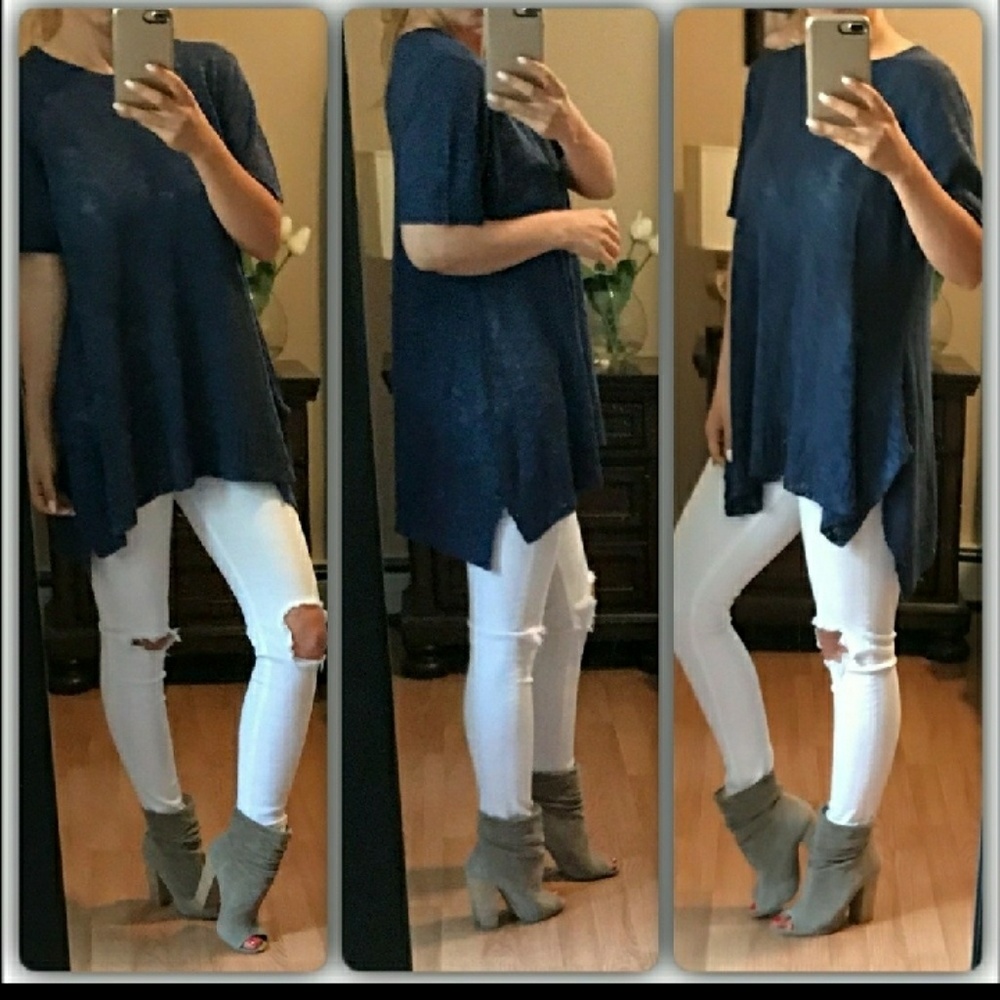 Navy knit top